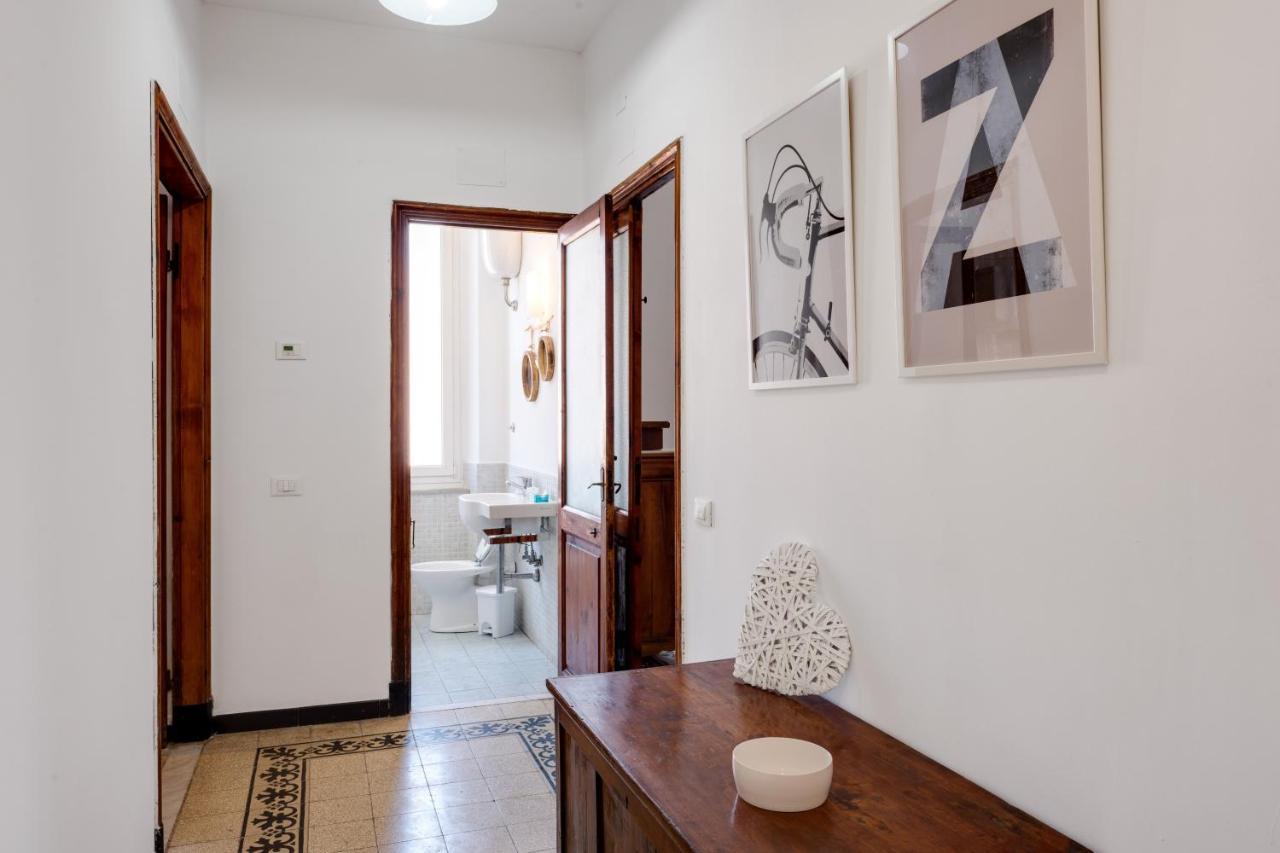 Piazza Concordia Apartment With Balcony Специя Экстерьер фото